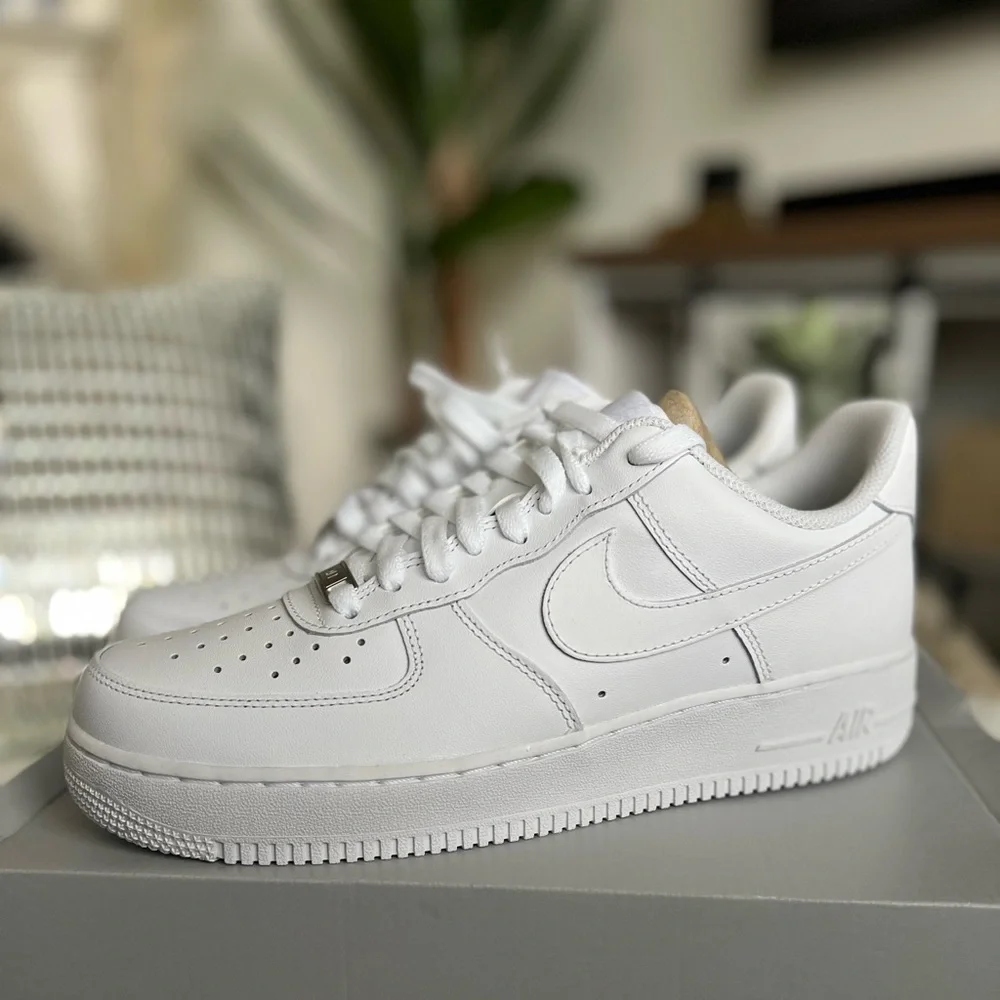 NIKE Air Force 1’s~ NIB - Picture 7 of 14